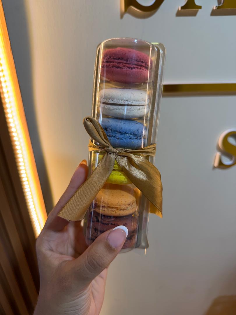 Macarons — 6 pièces